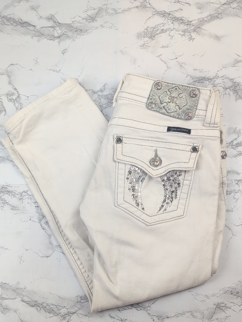 Miss Me White Sequined Angel Wing Capri Denim Jeans Size 26 (JP5082P15)